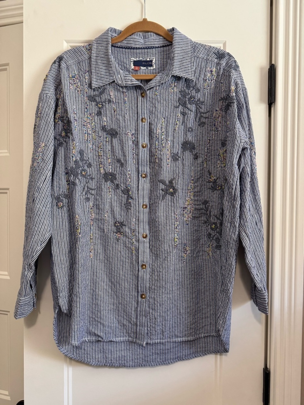 Anthropology Pilcro Embroidered Buttondown Shirt